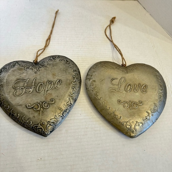 Vintage Set of 2 Stamped Metal Love & Hope Heart Pendants Primitive Décor - Picture 2 of 16